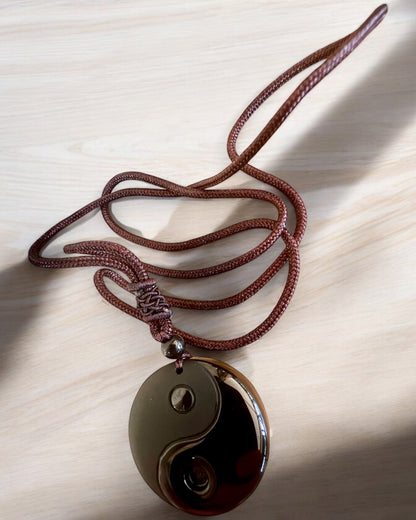 Boho-halskjede i obsidian Yin Yang Tai Chi, mulighet for personlig tilpasning med gravering som gave