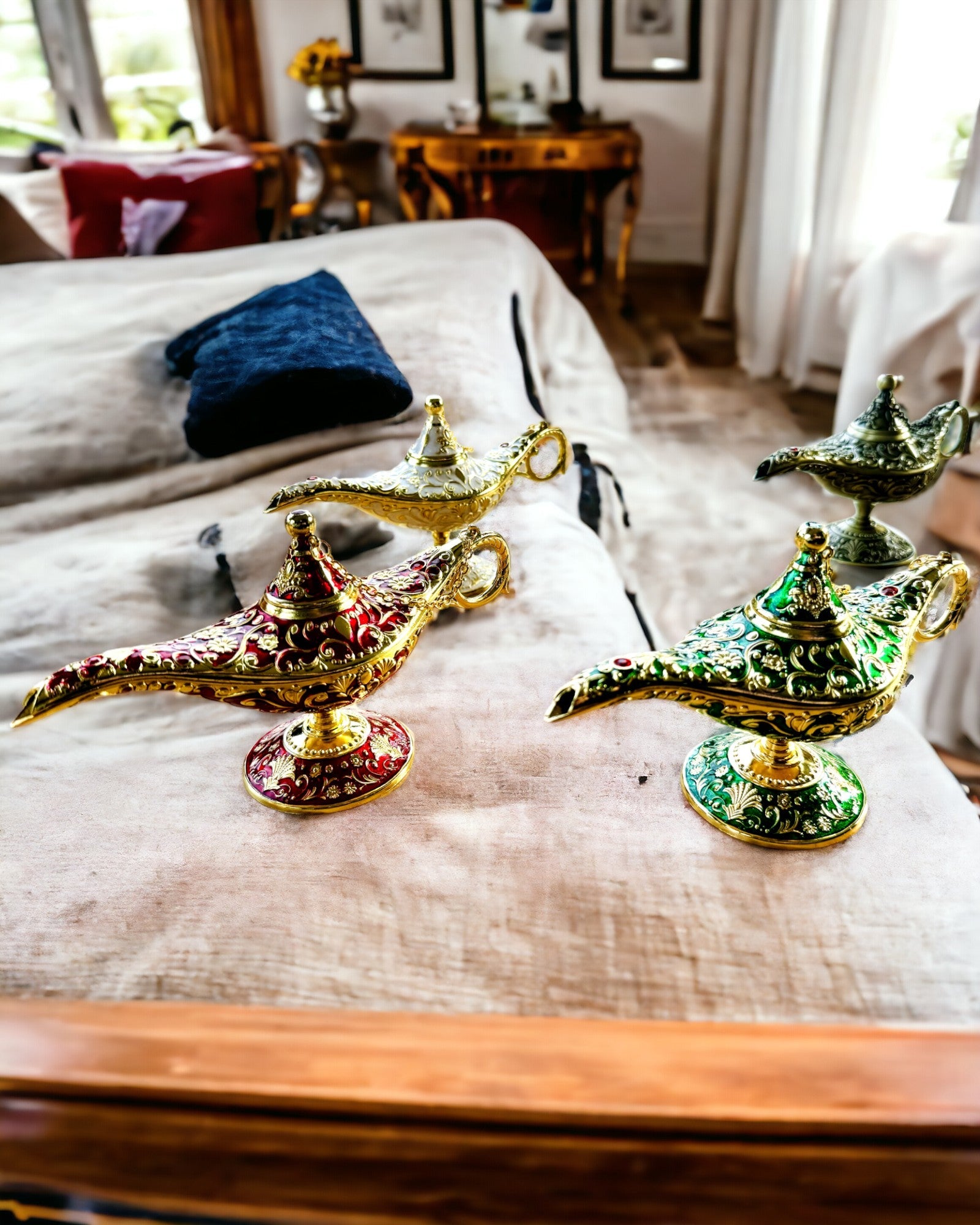 Magisk Aladdin-lampe med gravering - Mørkegrønn variant, flettet med gull