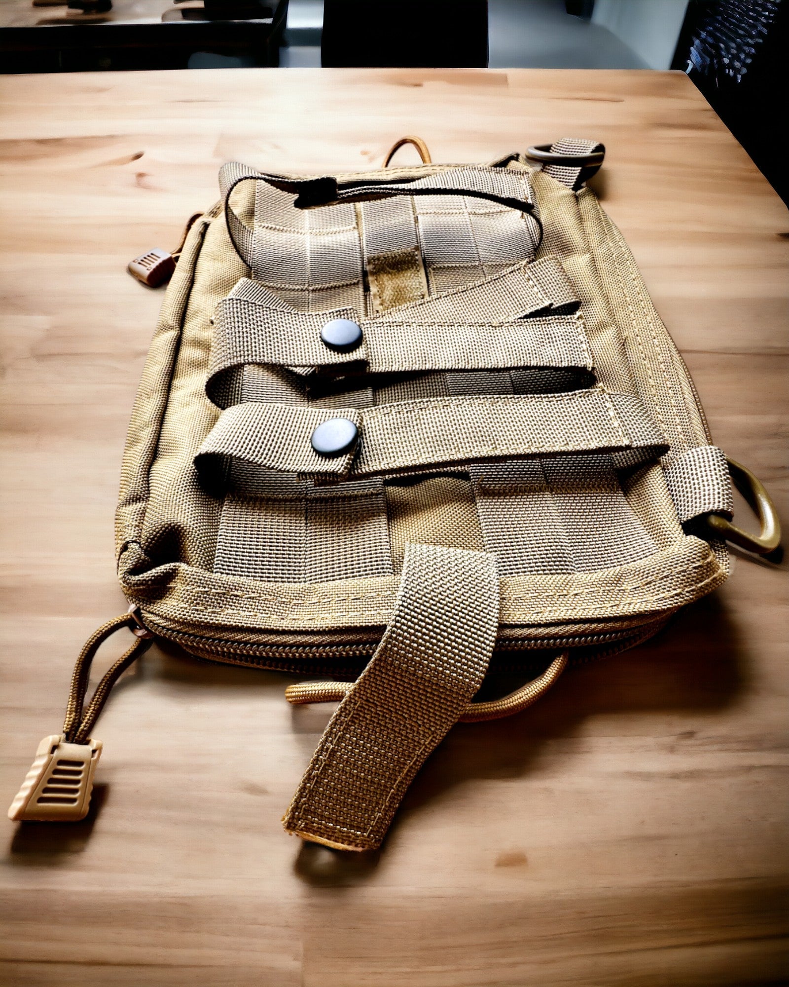 Taktisk reiseveske - MOLLE "Militaris" - 26 cm x 5,5 cm x 19 cm