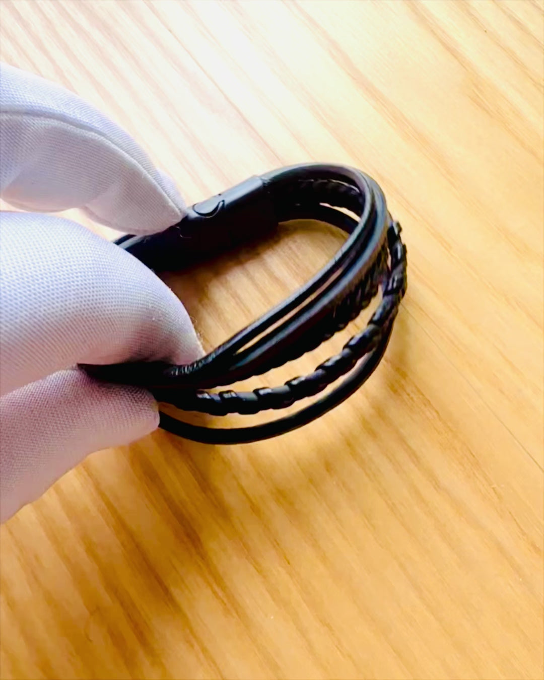 Armbånd "StyleTwist" med personlig gravering